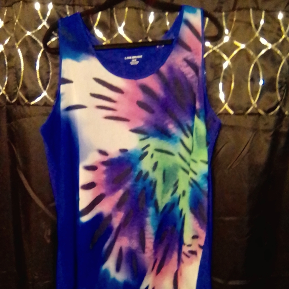 LANE BRYANT, SZ 18/20, BLOUSE W/ PURPLE,PINK, GREEN DESIGN COLORS.